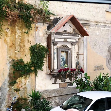 Cristianzerotre Suite Наполи Екстериор снимка